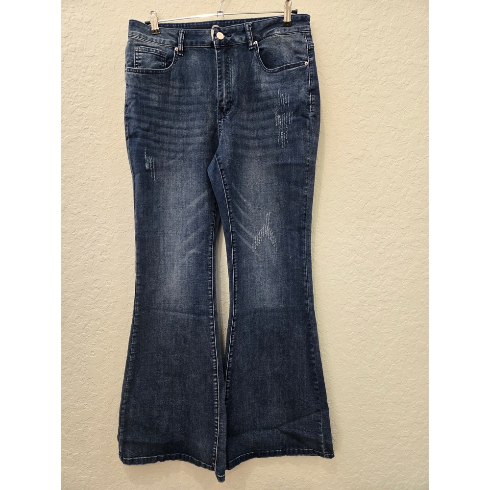 NWOT Navy Blue‎ High Rise Distressed Flare Jeans 12 Long